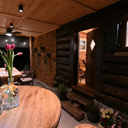 Granary - With Pool, Sauna & Jacuzzi Доленьске-Топлице