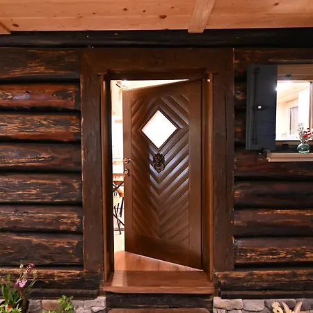 Granary - With Pool, Sauna & Jacuzzi * Доленьске-Топлице