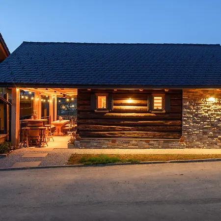 Granary - With Pool, Sauna & Jacuzzi *