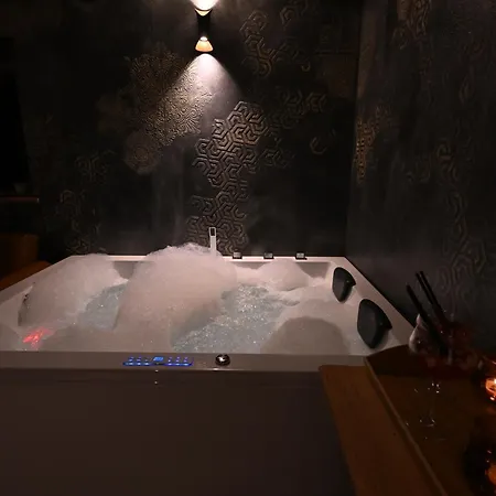 Granary - With Pool, Sauna & Jacuzzi Вилла *